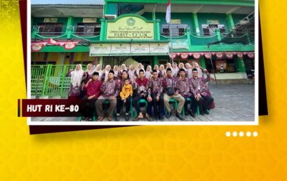 Upacara HUT RI KE-80  MI-MTS-MA DARUT TA’LIM SURABAYA