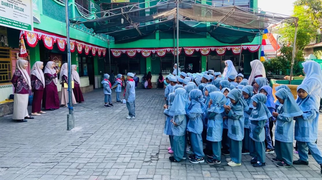 Kegiatan RA Darut Ta’lim Kenjeran
